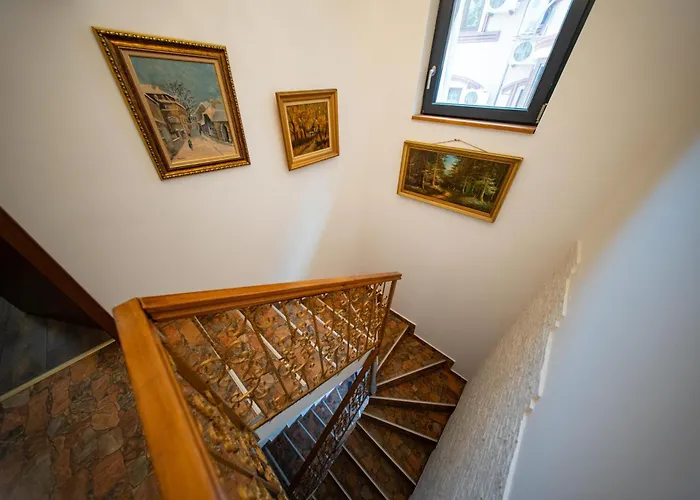 Проживання в сім'ї Casa Nobilis Foisor Бухарест