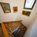 Gazde/Camere de închiriat Casa Nobilis Foisor Bucureşti