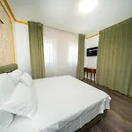 Δωμάτια σε οικογενειακή κατοικία Casa Nobilis Foisor Βουκουρέστι