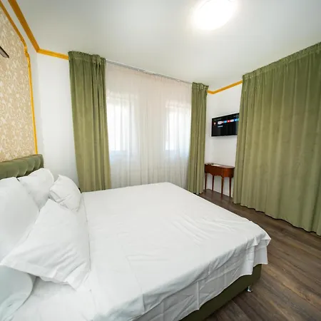 ホームステイ Casa Nobilis Foisor ブカレスト