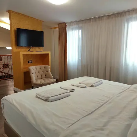 Nobilis Boutique Foisor Affittacamere 3*